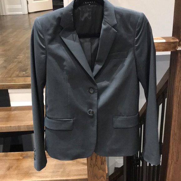 Theory blazer never worn - Picture 2 of 4